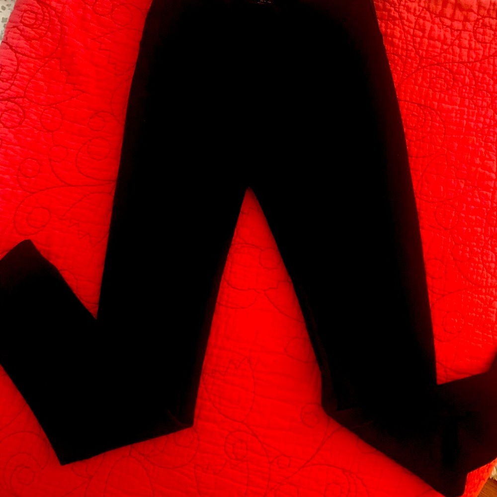 Black yoga pants nylon material